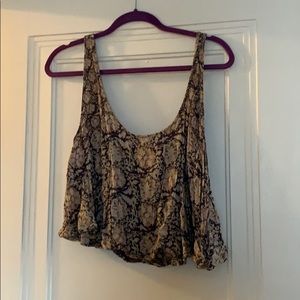 Pattered cropped tank